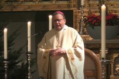 Bischof Bode: Weihnachten fordert Christen zur Mitmenschlichkeit heraus : Christmette mit Bischof Franz-Josef Bode