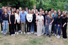 Von Peru bis Indien im Freiwilligendienst  : 20 junge Leute wurden von einem Team des Bistums Osnabrück im Rahmen des Programms Freiwillige Dienste im Ausland auf ihren einjährigen Freiwilligendienst vorbereitet.