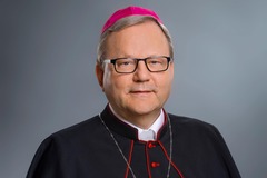 Brief von Bischof Bode an alle pastoralen Mitarbeiter*innen: Bischof Franz-Josef Bode