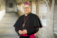 Bischof Franz-Josef Bode ruft zu Sonderkollekte für die Ukraine auf : Bischof Franz-Josef Bode