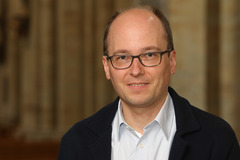 Martin Rohner von der Uni Osnabrück zum Honorarprofessor bestellt: Martin Rohner wurde zum Honorarprofessor bestellt