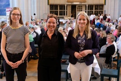 Ökumenisches Frauenmahl in St. Katharinen: Referentinnen beim Ökumenischen Frauenmahl (v.l.): Prof. Dr. Steffi Schmidt, Universität Osnabrück, Christiane Leiste von der Hochschule Osnabrück und Dr. Kathrin Wahlmann, Niedersächsische Justizministerin. 